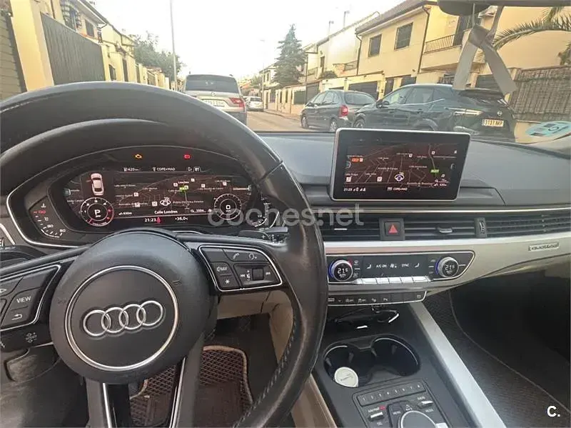 Usado Audi A5 Sportback 218 CV (160 kW) 2017 Negro Utilitario