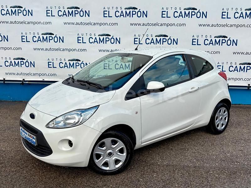 Blanco Usado 2015 Ford Ka Berlina | 5999 € (Precio justo) - Imagen 1/4
