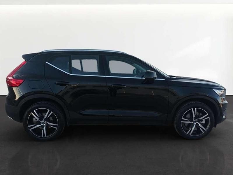 Usado Volvo XC40 Inscription 211 CV (155 kW) 2021 Negro SUV