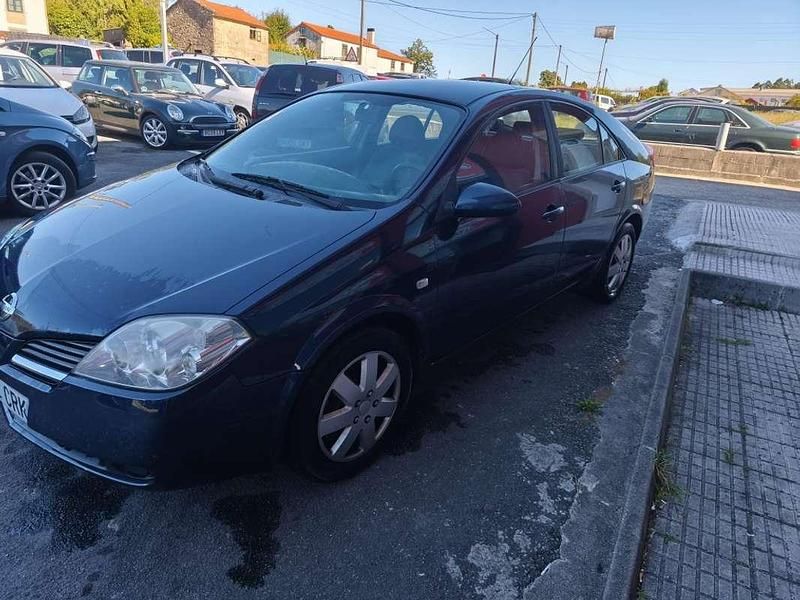 Usado Nissan Almera 111 CV (81 kW) 2004 Negro Utilitario
