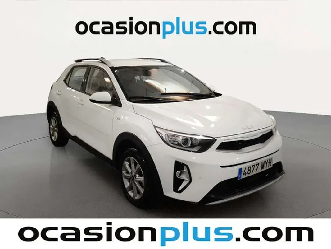 Usado Kia Stonic 79 CV (58 kW) 2025 Blanco SUV