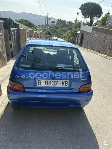 Usado Citroën Saxo 60 CV (44 kW) 1999 Azul Utilitario