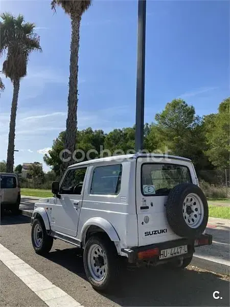 Usado Suzuki Samurai 69 CV (50 kW) 1995 Blanco SUV