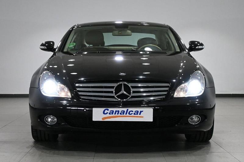Usado Mercedes CLS350 292 CV (214 kW) 2006 Negro Berlina
