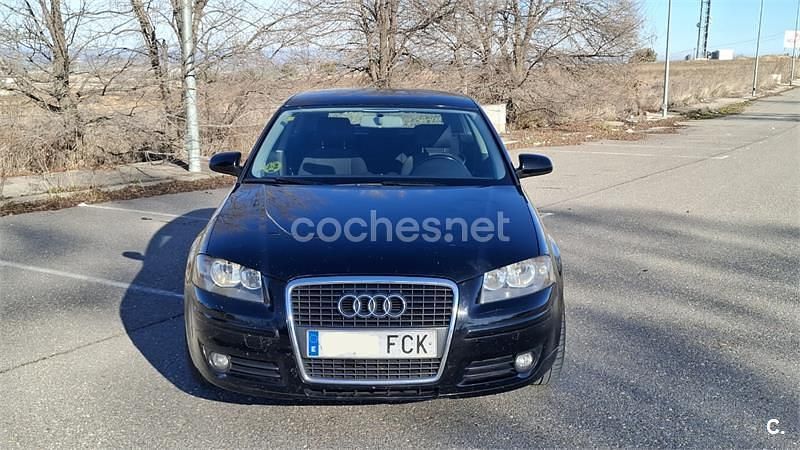 Usado Audi A3 Ambition 105 CV (77 kW) 2006 Negro Berlina