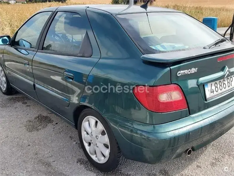 Usado Citroën Xsara 110 CV (80 kW) 2001 Verde Berlina
