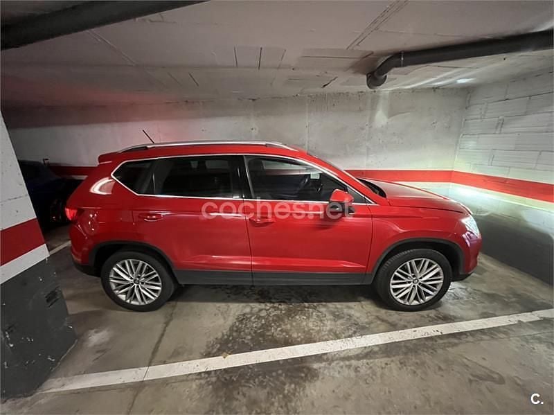 Usado Seat Ateca 4Drive 190 CV (139 kW) 2016 Rojo SUV