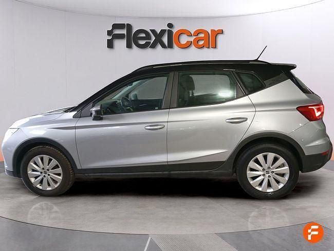 Usado Seat Arona Style 110 CV (80 kW) 2022 Gris SUV