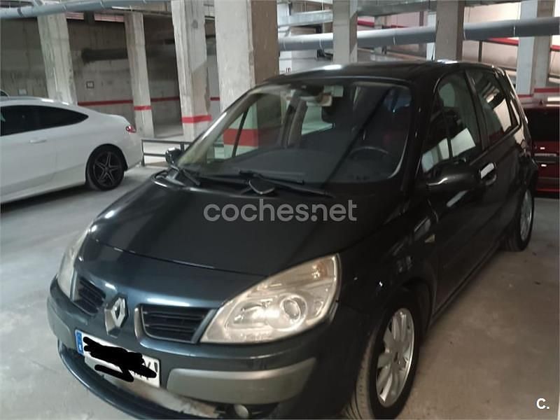 Usado Renault Scénic II Dynamique 105 CV (77 kW) 2007 Negro Monovolumen