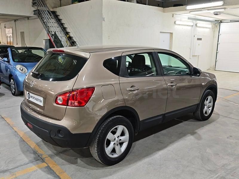 Usado Nissan Qashqai Acenta 140 CV (102 kW) 2007 Marrón SUV