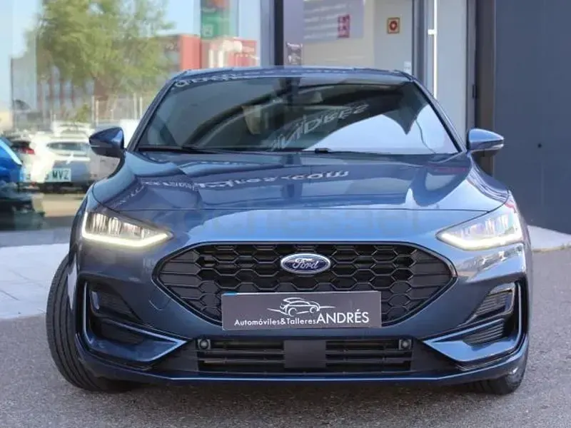 Nuevo Ford Focus ST-Line X 155 CV (114 kW) 2025 Azul Berlina