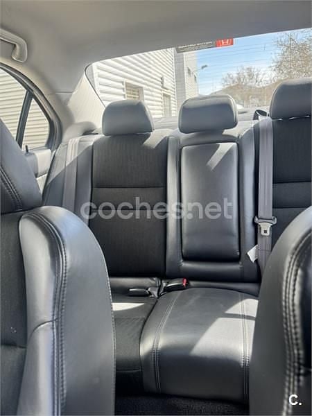 Usado Honda Accord Sport 155 CV (114 kW) 2003 Gris / plata Berlina