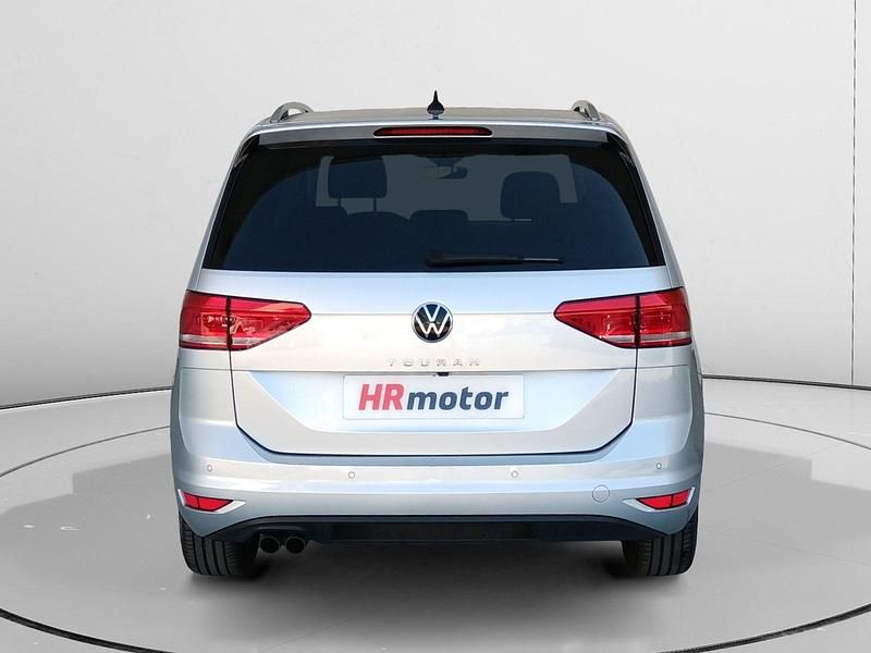 Usado VW Touran Advance 150 CV (110 kW) 2021 Monovolumen