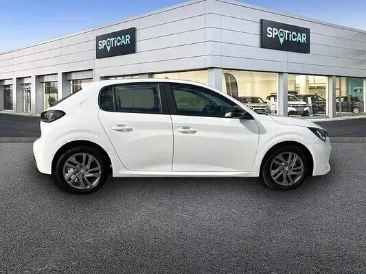 Usado Peugeot 208 Active 75 CV (55 kW) 2022 Utilitario