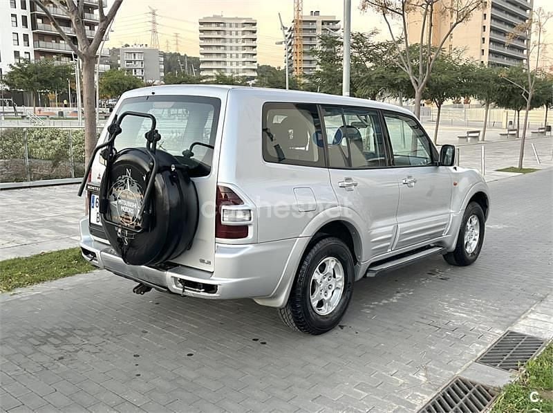 Usado Mitsubishi Montero 165 CV (121 kW) 2001 Gris / plata SUV