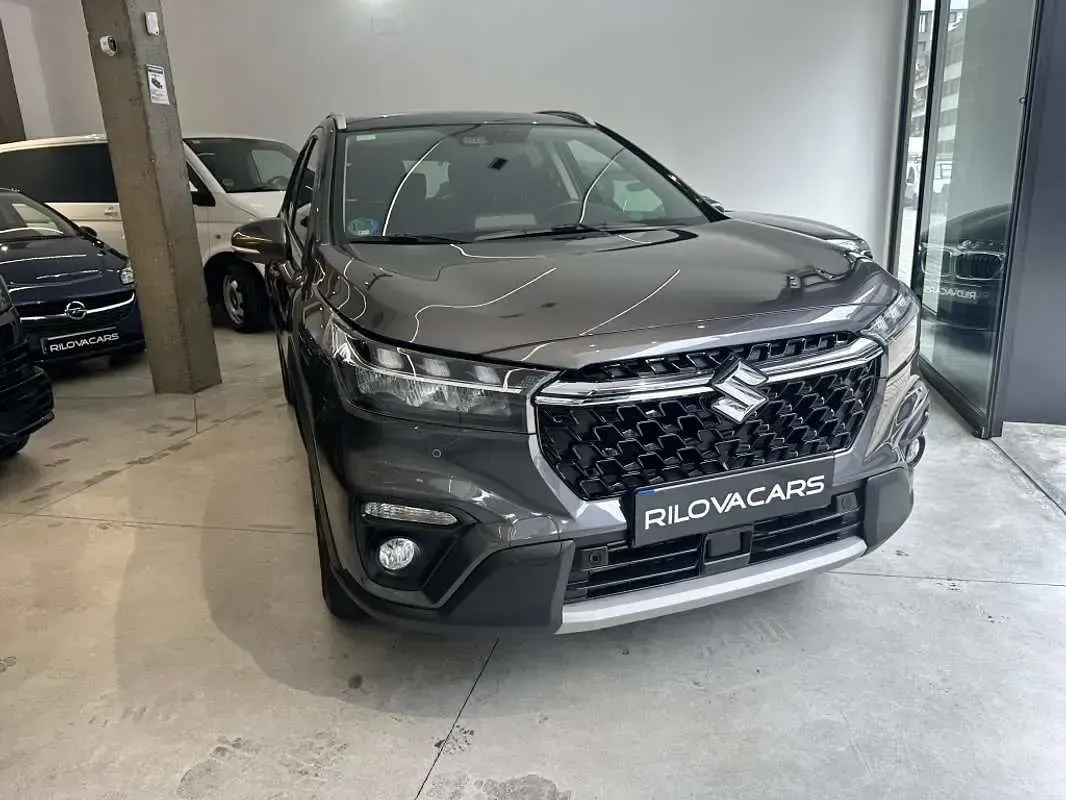Usado Suzuki SX4 S-Cross 129 CV (94 kW) 2022 Gris SUV