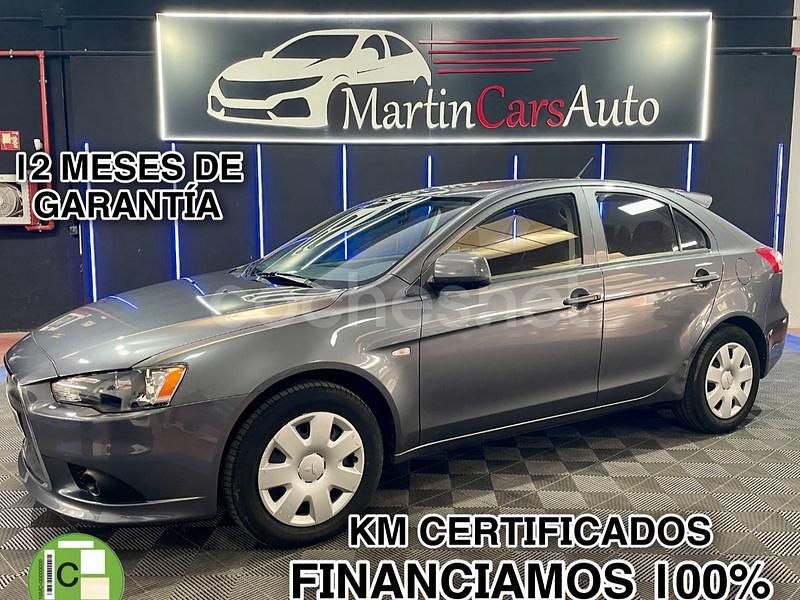 Gris / plata Usado 2009 Mitsubishi Lancer Sportback Motion Berlina | 8999 € - Imagen 1/4