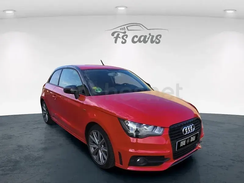 Usado Audi A1 Attraction 86 CV (63 kW) 2014 Rojo Utilitario