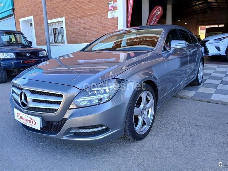 Gris / plata Usado 2014 Mercedes CLS350 Shooting Brake Familiar | 17.900 € (Super precio) - Imagen 1/4
