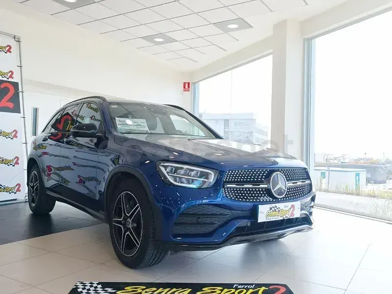 Usado Mercedes GLC220 194 CV (142 kW) 2020 Azul SUV