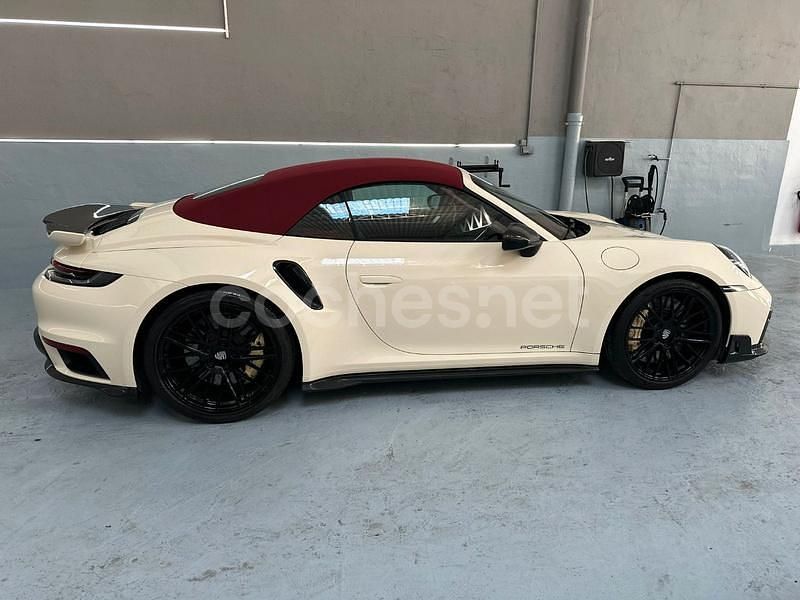 Usado Porsche 911 Turbo Cabriolet 580 CV (426 kW) 2022 Beige Descapotable