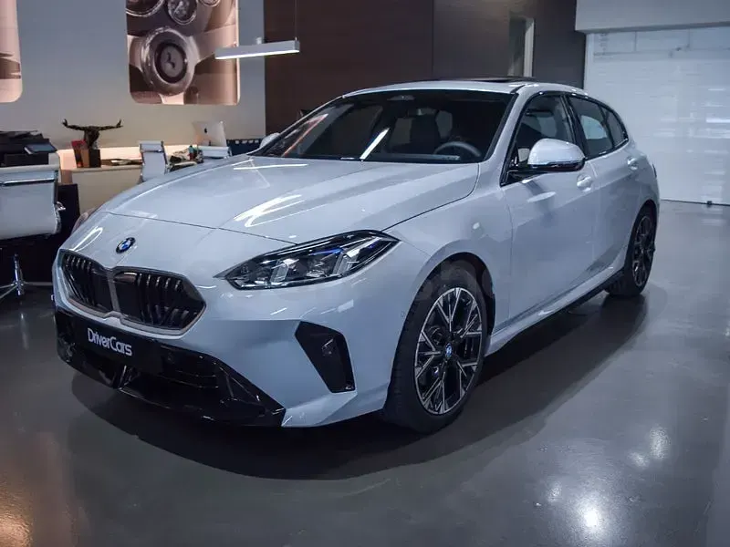 Nuevo BMW 120 Comfort Edition 163 CV (119 kW) 2026 Blanco Utilitario