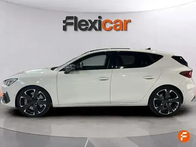 Usado Cupra Leon VZ 300 CV (220 kW) 2022 Blanco Berlina