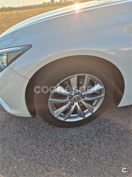 Blanco Usado 2017 Infiniti Q50 Berlina | 16.500 € (Precio justo) - Imagen 1/4