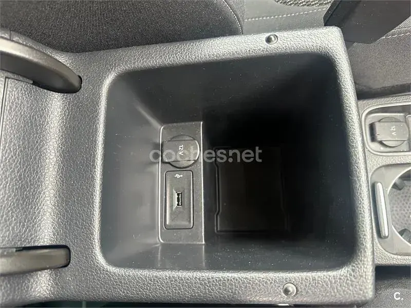 Usado Seat Alhambra 4Drive 184 CV (135 kW) 2017 Marrón Monovolumen