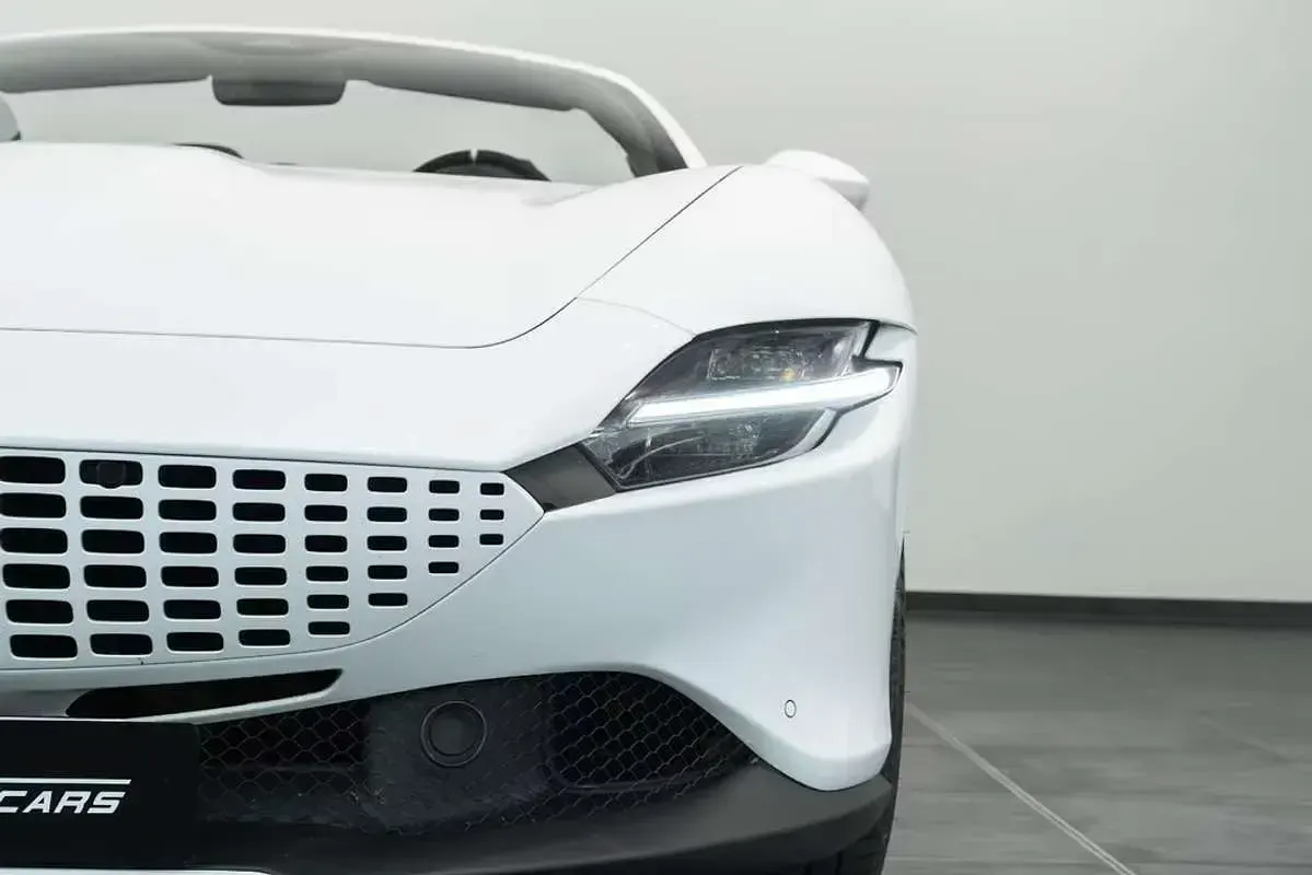 Usado Ferrari Roma 620 CV (456 kW) 2025 Blanco Descapotable