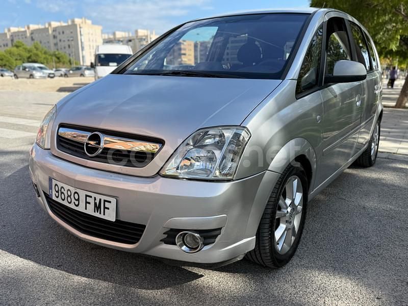 Gris / plata Usado 2007 Opel Meriva Cosmo Monovolumen | 2999 € (Precio justo) - Imagen 1/4