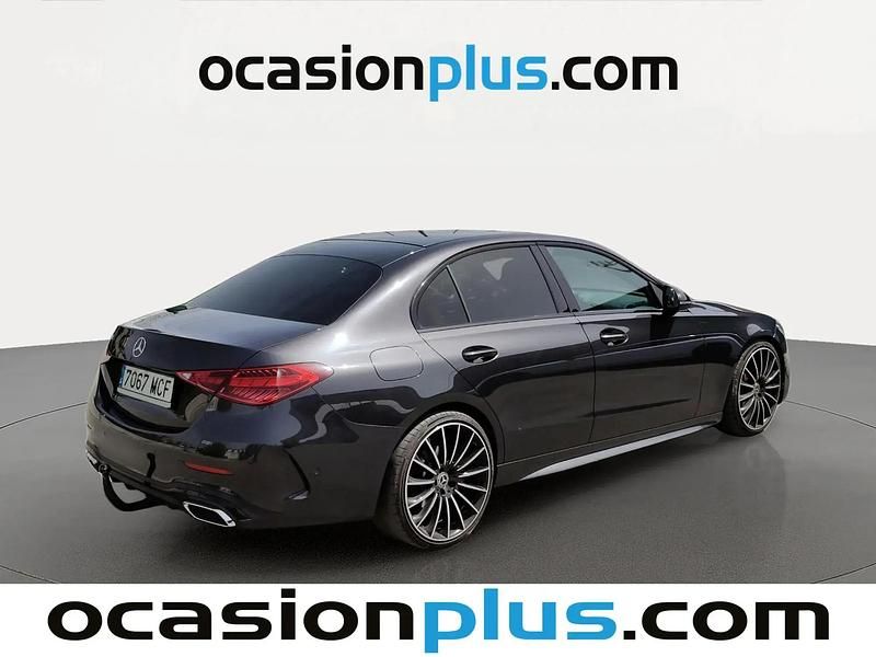 Usado Mercedes C220 200 HP (147 kW) 2022 Cinzento Sedan