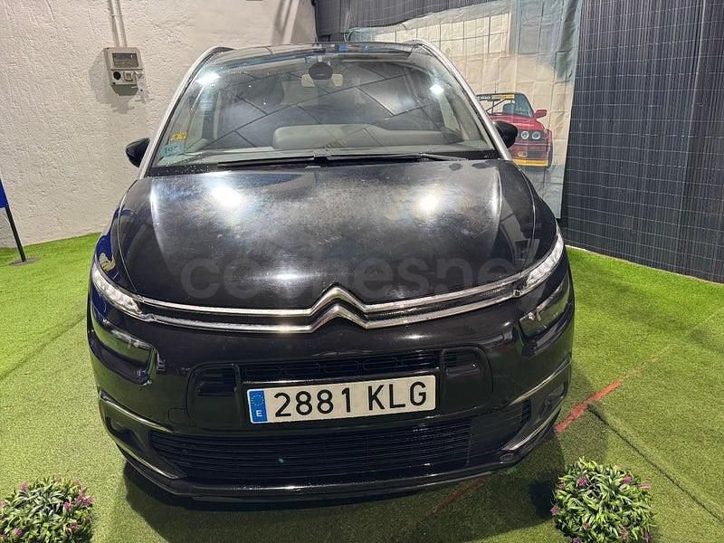 Usado Citroën Grand C4 Picasso Feel 120 CV (88 kW) 2018 Negro Monovolumen