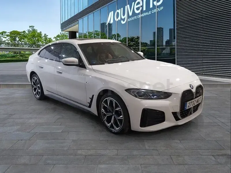Usado BMW i4 Comfort Edition 250 kW (340 CV) 2023 Eléctrico Berlina