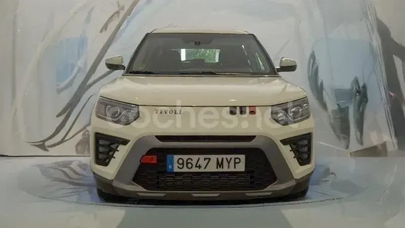 Usado KGM Tivoli 135 CV (99 kW) 2025 Blanco SUV