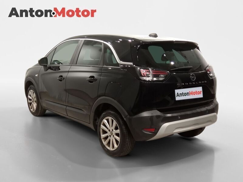 Usado Opel Crossland Business Elegance 120 CV (88 kW) 2021 Negro SUV