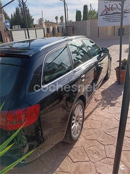Usado Audi A6 140 CV (102 kW) 2008 Negro Familiar