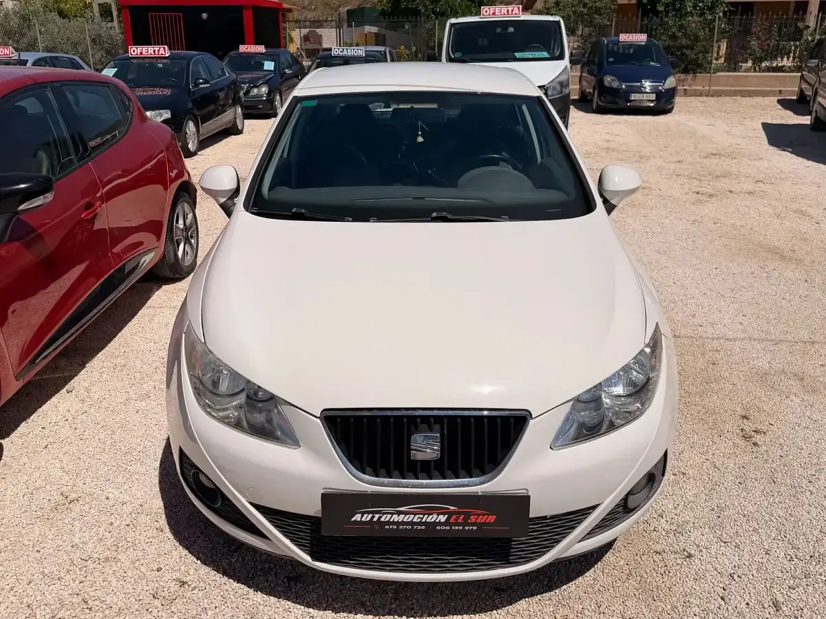 Usado Seat Ibiza Sport 90 HP (66 kW) 2009