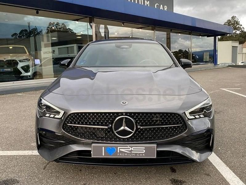 Usado Mercedes CLA250e 218 CV (160 kW) 2023 Gris / plata Berlina