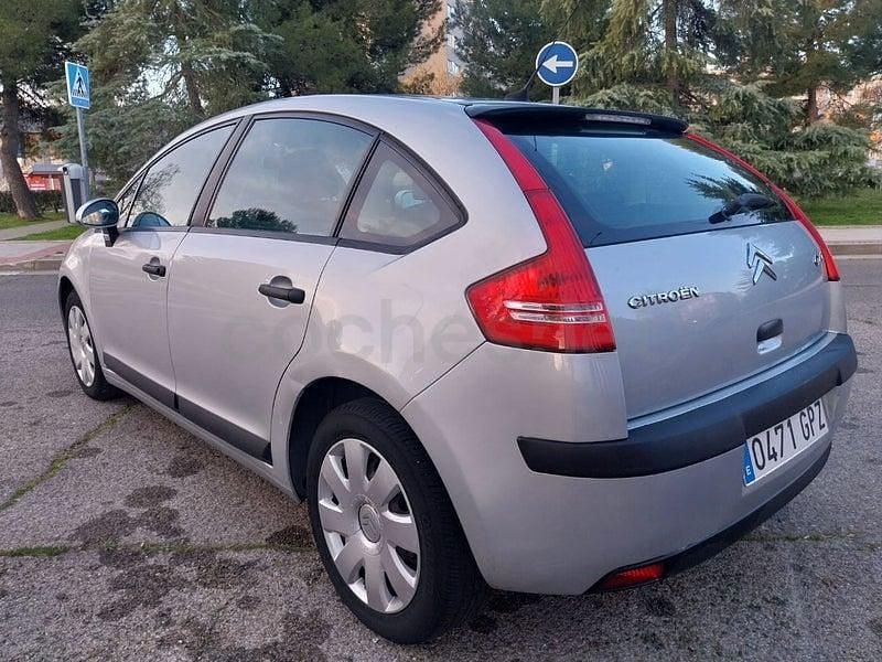 Usado Citroën C4 120 CV (88 kW) 2009 Gris / plata Berlina