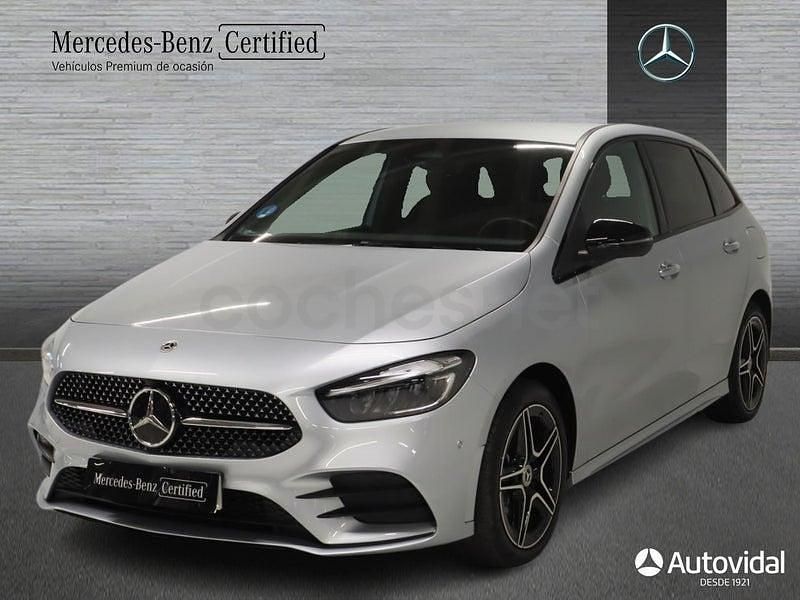 Usado Mercedes B250e 218 CV (160 kW) 2025 Plata hightech Monovolumen