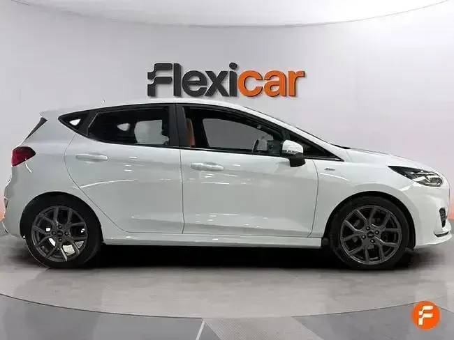 Usado Ford Fiesta ST-Line 125 CV (91 kW) 2022 Blanco Utilitario