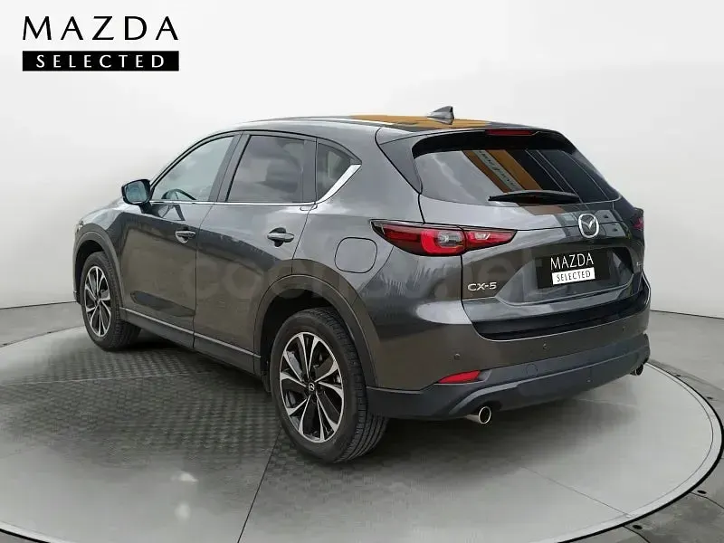 Usado Mazda CX-5 165 CV (121 kW) 2023 Gris / plata SUV