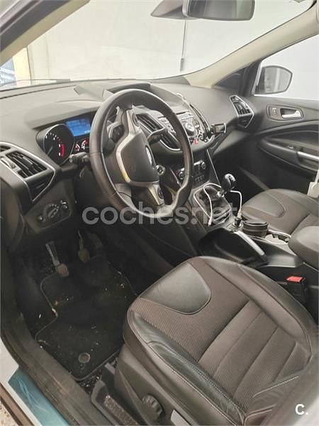 Usado Ford Kuga Titanium S 140 CV (102 kW) 2014 Blanco SUV