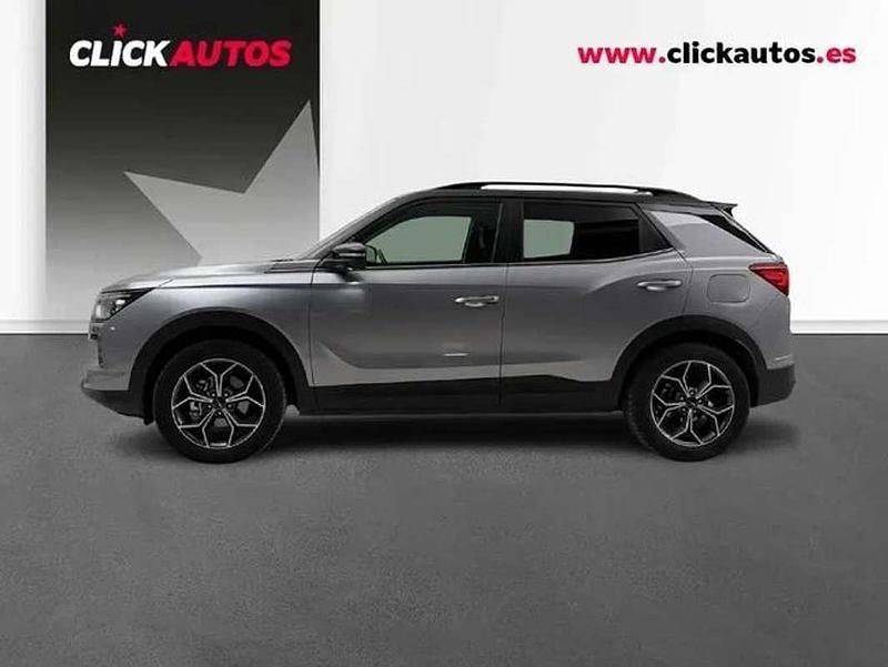 Usado Ssangyong (KGM) Korando 151 CV (111 kW) 2025 Gris SUV
