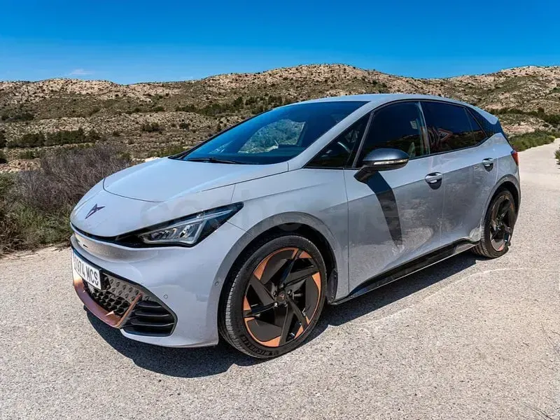 Usado Cupra Born e-Boost 169 kW (231 CV) 2022 Eléctrico Utilitario
