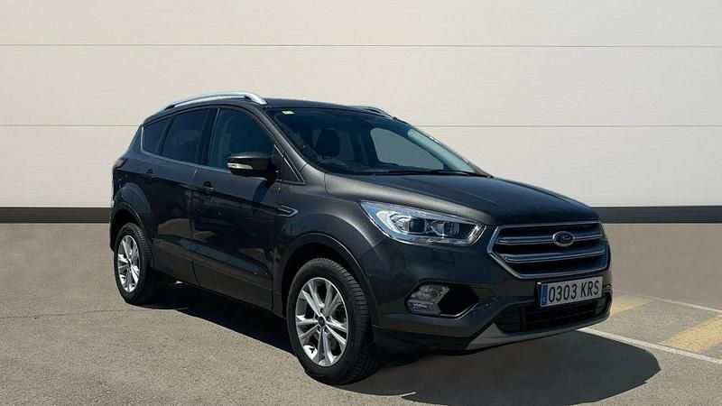 Gris Usado 2018 Ford Kuga Titanium SUV | 18.000 € (Precio justo) - Imagen 1/4