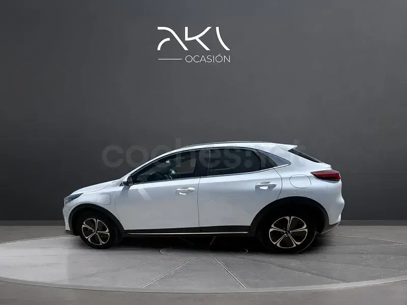 Usado Kia XCeed 141 CV (103 kW) 2022 Blanco SUV
