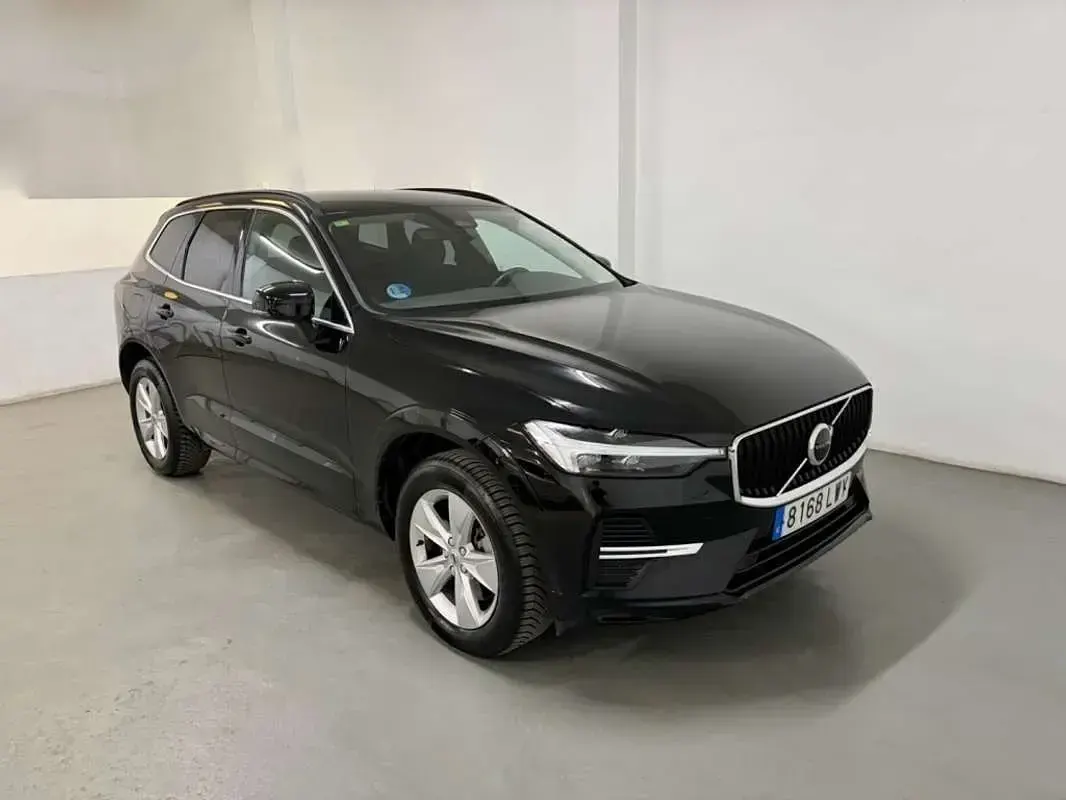 Usado Volvo XC60 Core 197 CV (144 kW) 2022 Negro SUV