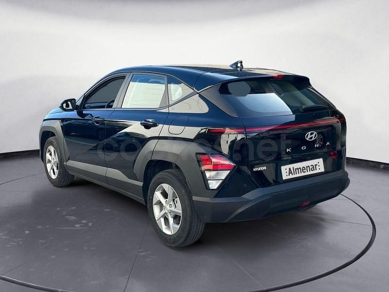 Usado Hyundai Kona 100 CV (73 kW) 2025 Negro SUV